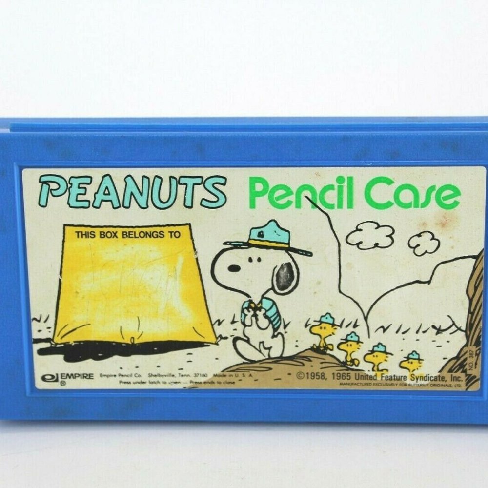 Peanuts Snoopy BEAGLE SCOUT Pencil Case Plastic Box Woodstock EMPIRE VTG 1965